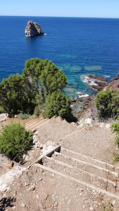 NebidaTanca Piras - Emozioni A Strapiombo Sul Mare!!!别墅 外观 照片