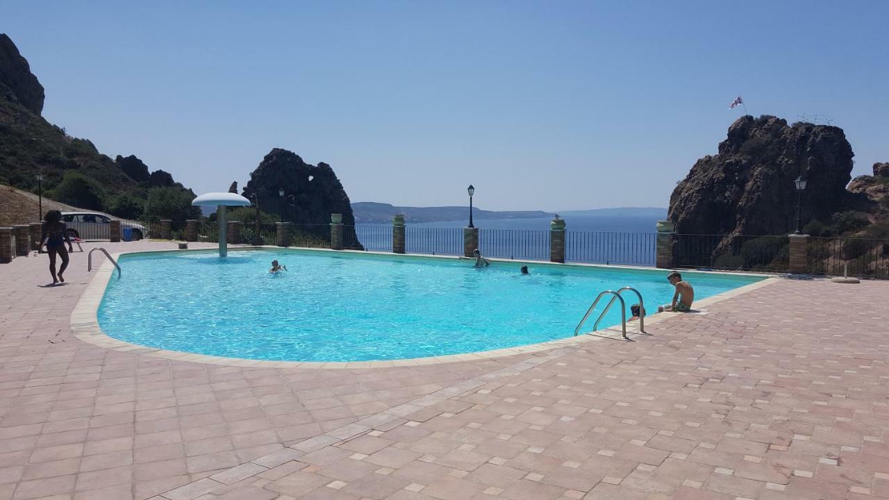 NebidaTanca Piras - Emozioni A Strapiombo Sul Mare!!!别墅 外观 照片